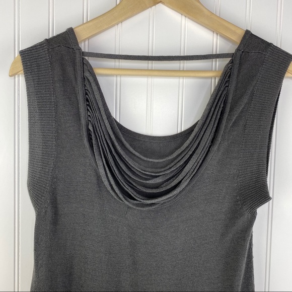 Line & Dot Revolve Strappy Back Gray Sleeveless Sweater Small - Picture 3 of 7